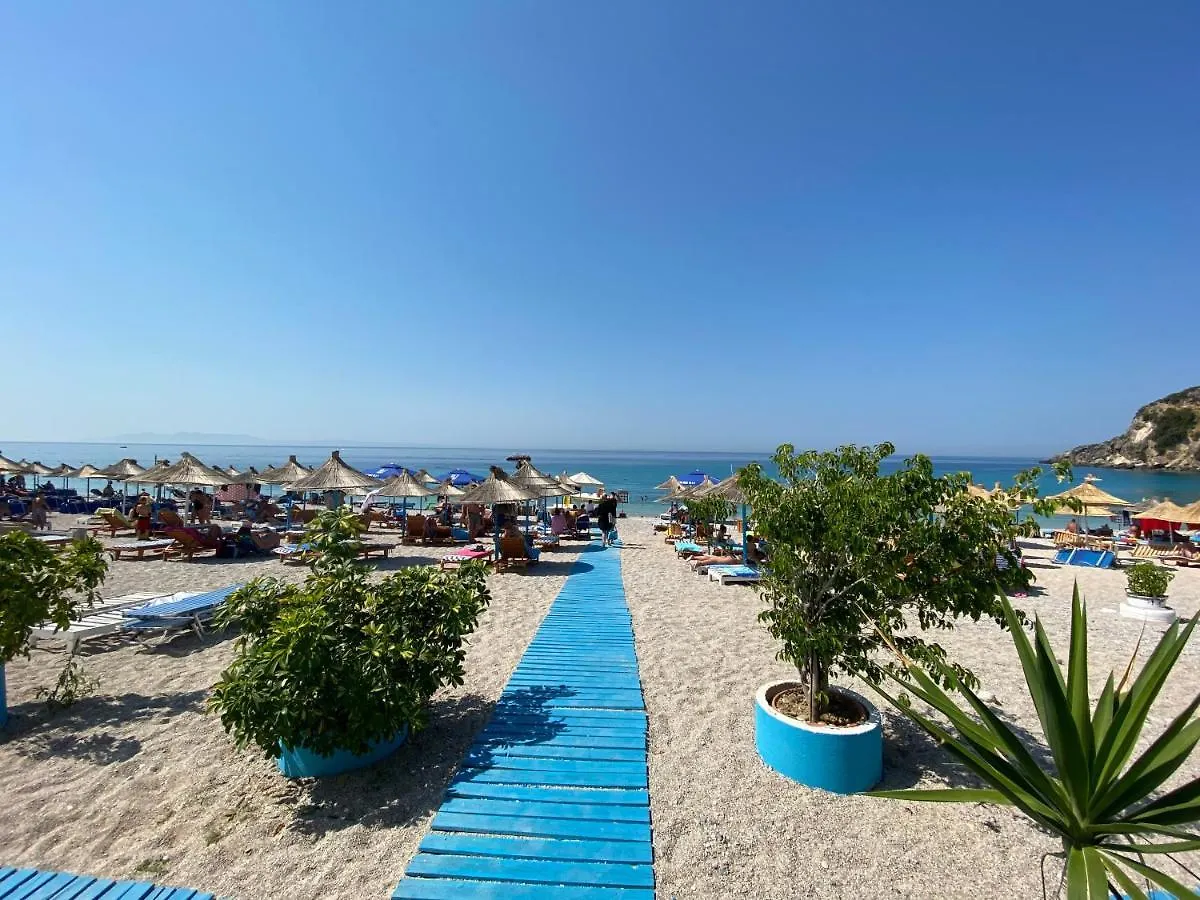 Dimitri Hotel Himare 2*,