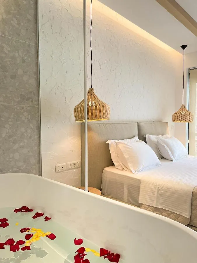 Dimitri Hotel Himare