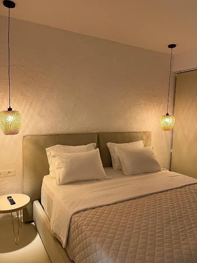 Dimitri Hotel Himare