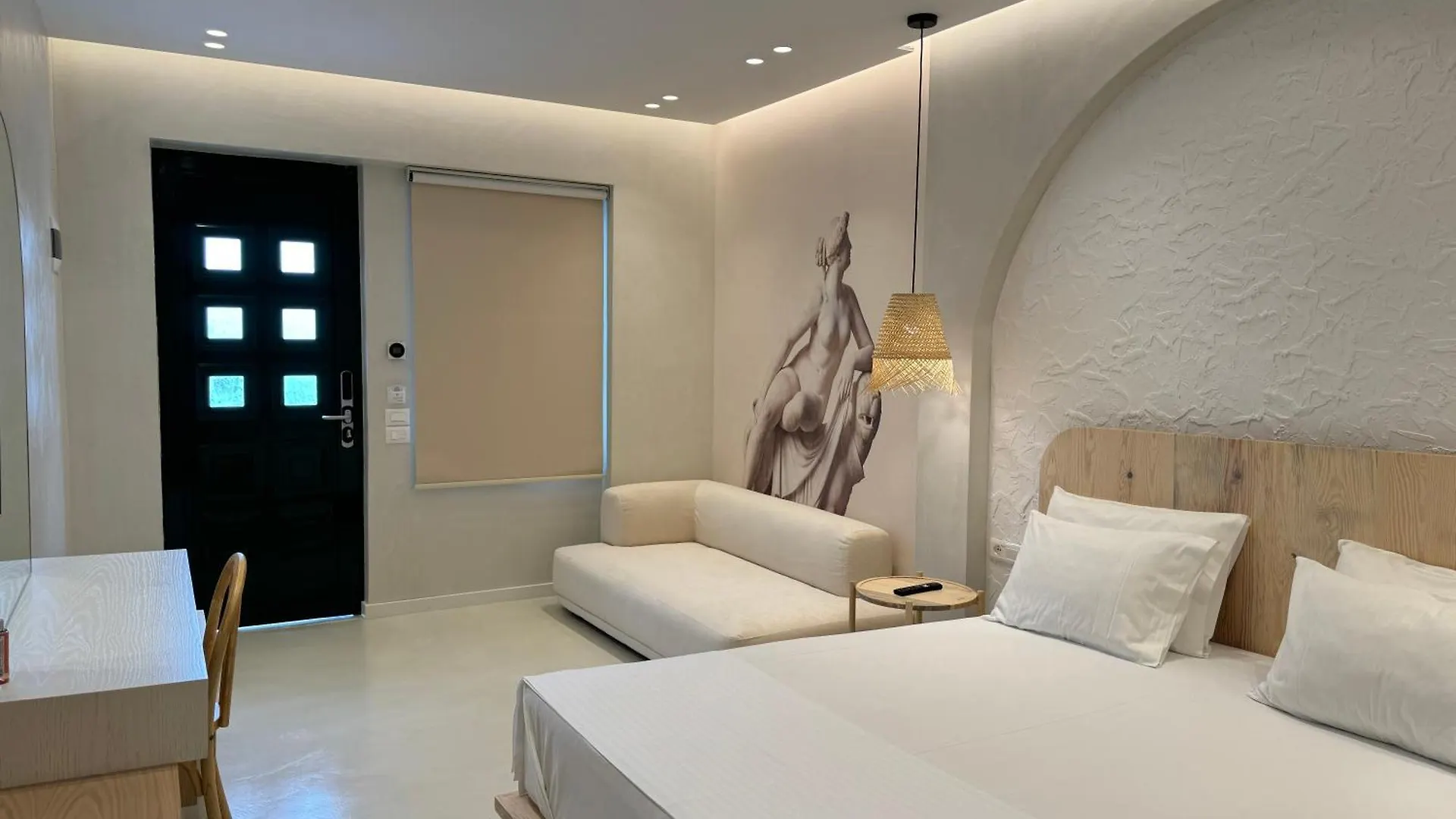Dimitri Hotel Himare