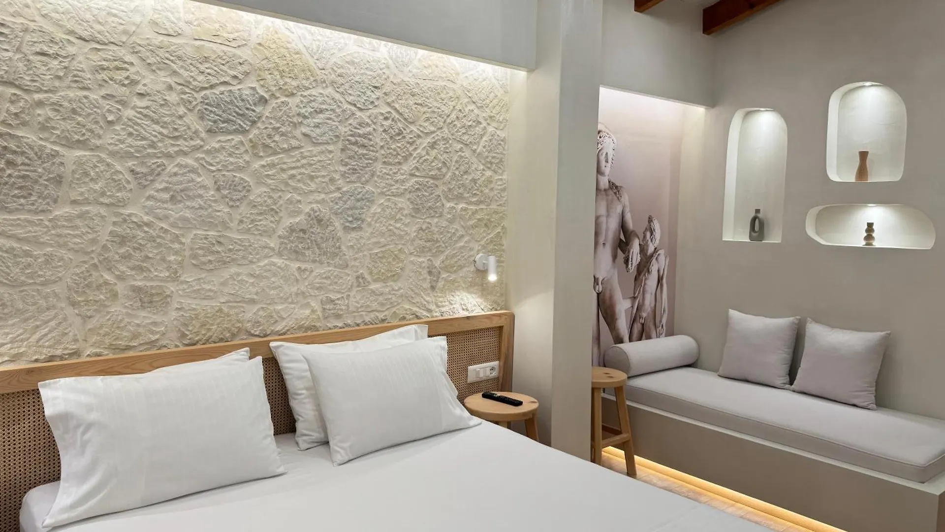 Dimitri Hotel Himare