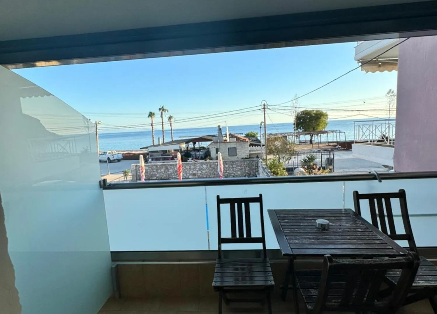 Dimitri Hotel Himare