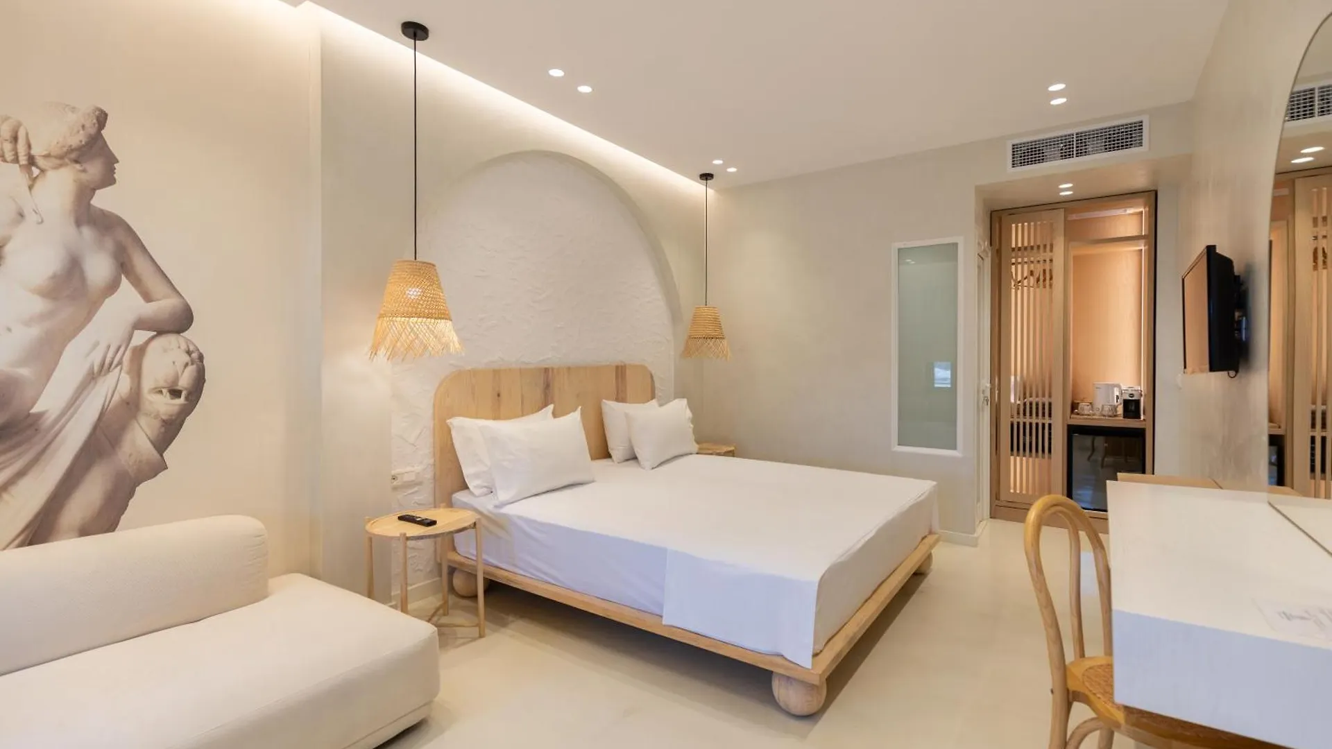 **  Dimitri Hotel Himare Albania