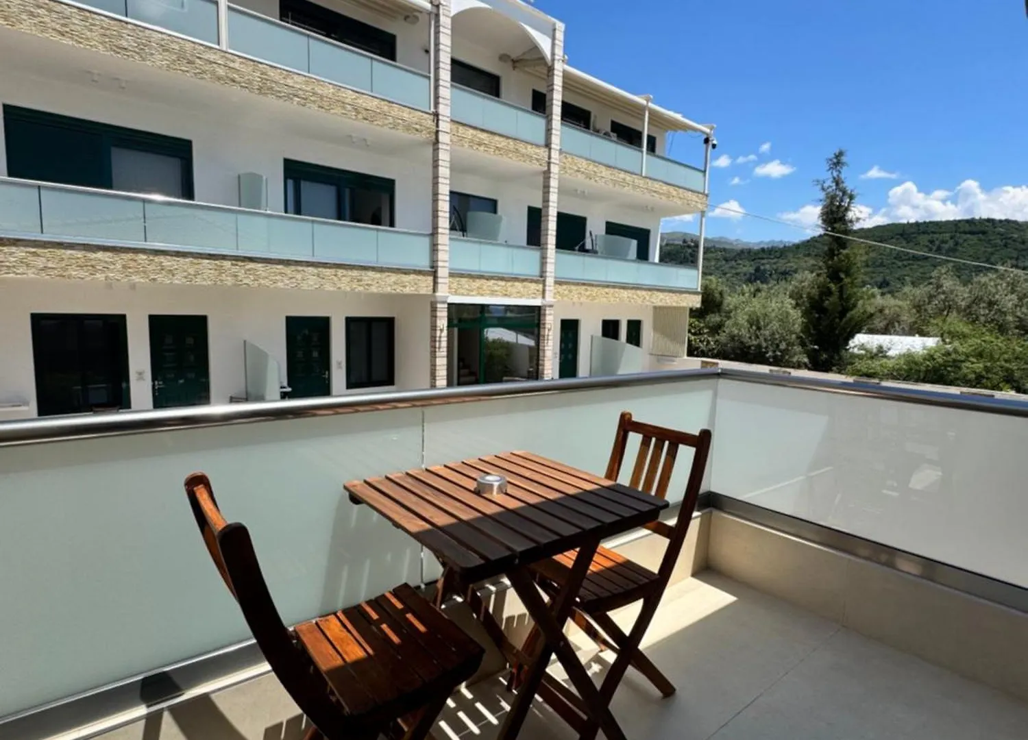 **  Dimitri Hotel Himare Albania