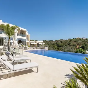 Hotel Caneiros Luxury House&suites
