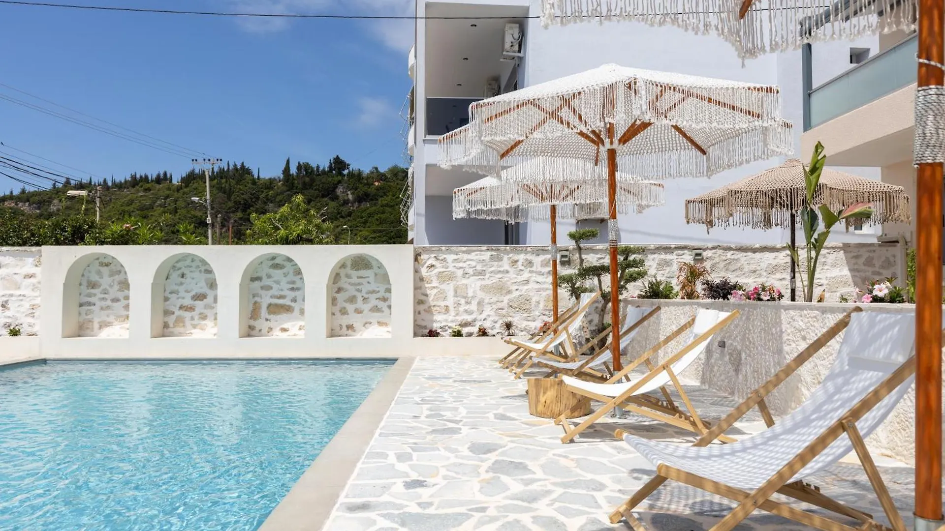 Dimitri Hotel Himarë